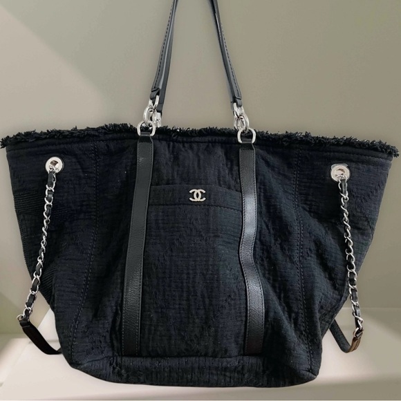 CHANEL Handbags - Chanel Double Face Deauville Tote Fringe Black Silver